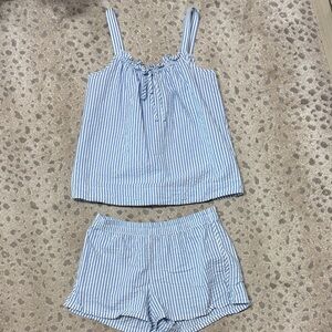 Lake Pajama seersucker set size medium